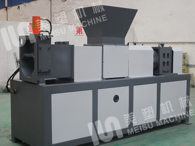 PE薄膜脫水機(jī)的技術(shù)參數(shù)和主要性能