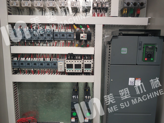 編織袋造粒機(jī)應(yīng)該注意對(duì)環(huán)境的影響嗎？